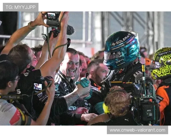 梅赛德斯W16赛车敏感性问题，拉塞尔稳定性获赞